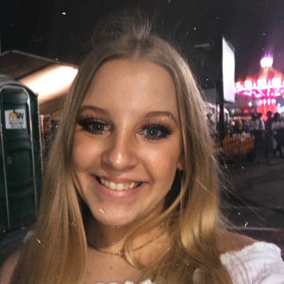 Meet the Posher Other - Meet your Posher, Alexa